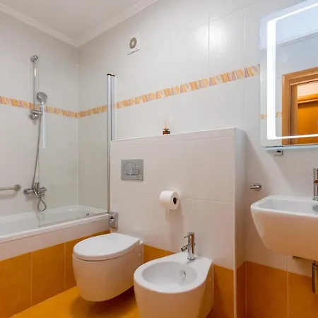 Superior Family Loti Apartamento *