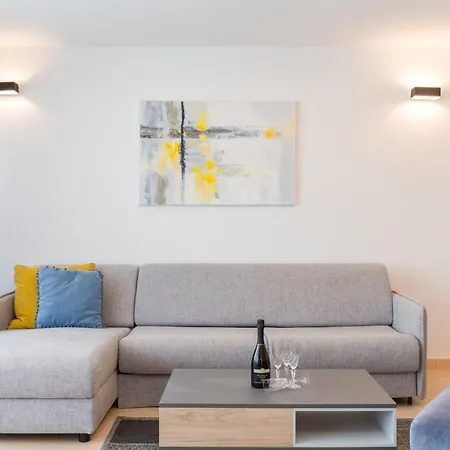 Superior Family Loti Apartment